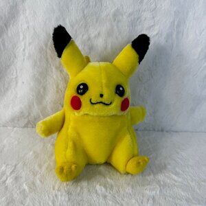 Pokemon Pikachu Plush 1998 Hasbro 8" Yellow Collectible Stuffed Game Freak Low #